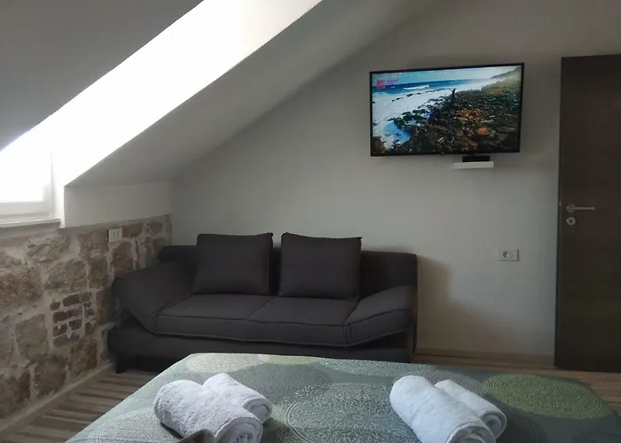 Tara Apartmán *